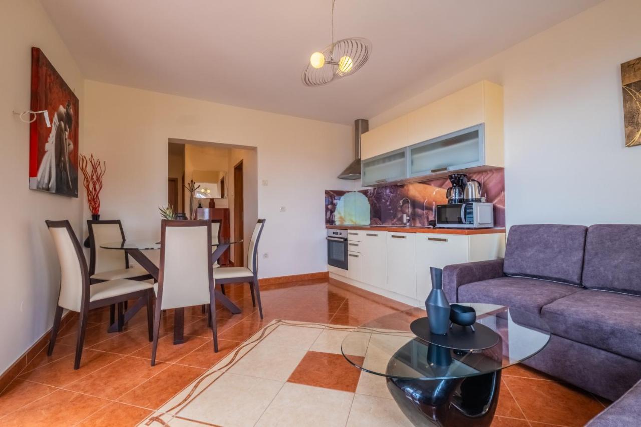 Apartments Laganini Novi Vinodolski Ngoại thất bức ảnh